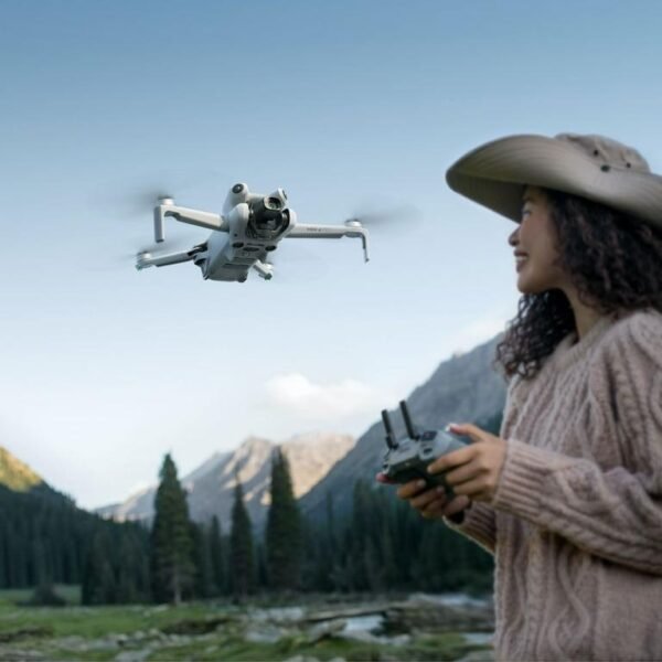 DJI Mini 4 Pro 4K HDR Folding Drone with RC 2 Remote Kit - Image 10