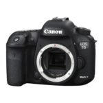 Canon EOS 7D Mark II - Wi-Fi Adapter W-E1 KIT - digital camera - SLR - 20.2 MP - APS-C - 1080p / 59.94 fps - 7.5x optical zoom EF-S 18-135mm IS USM lens - Wi-Fi